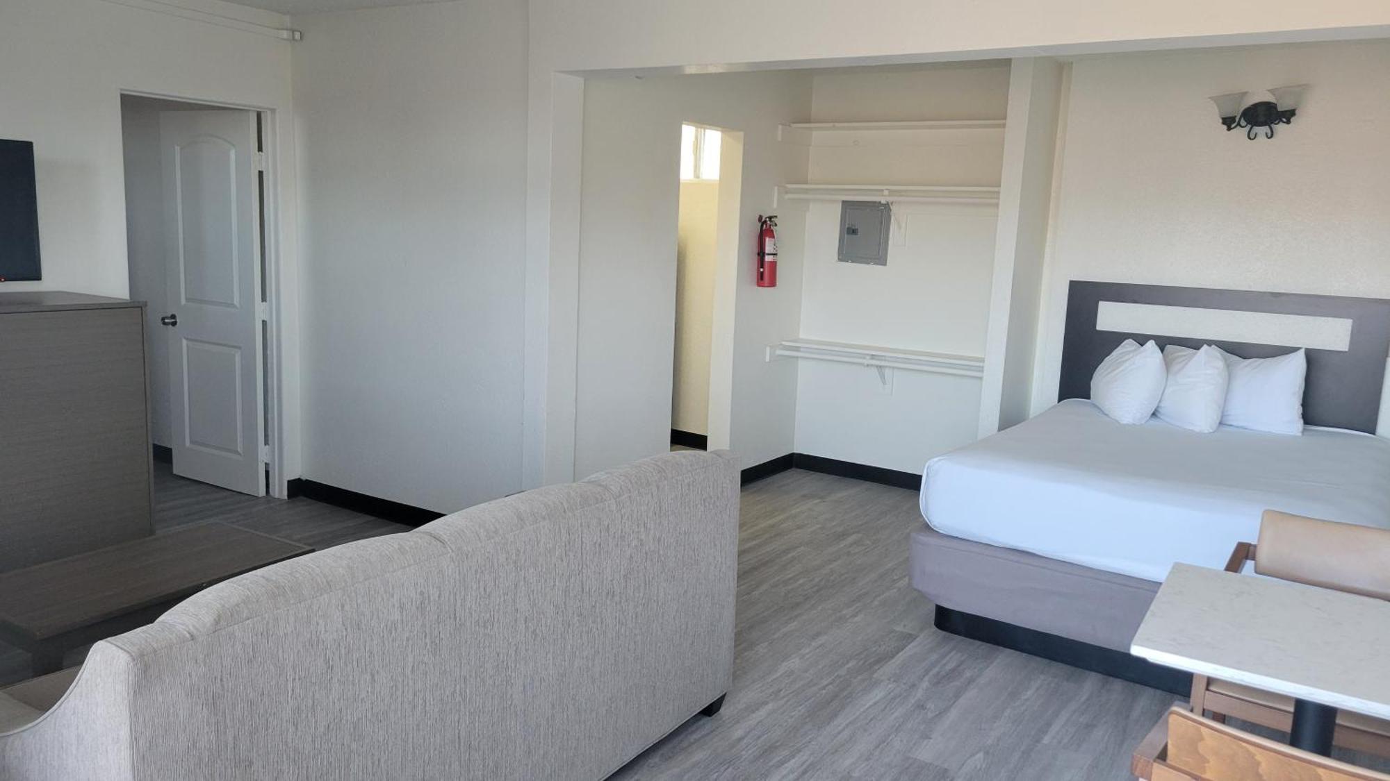 Mc Pacific Inn & Suites Торренс Екстер'єр фото